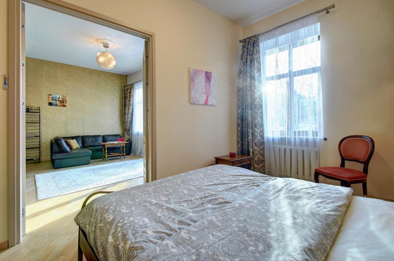 Romantic City Center Apartment In Old Town Вильнюс Экстерьер фото